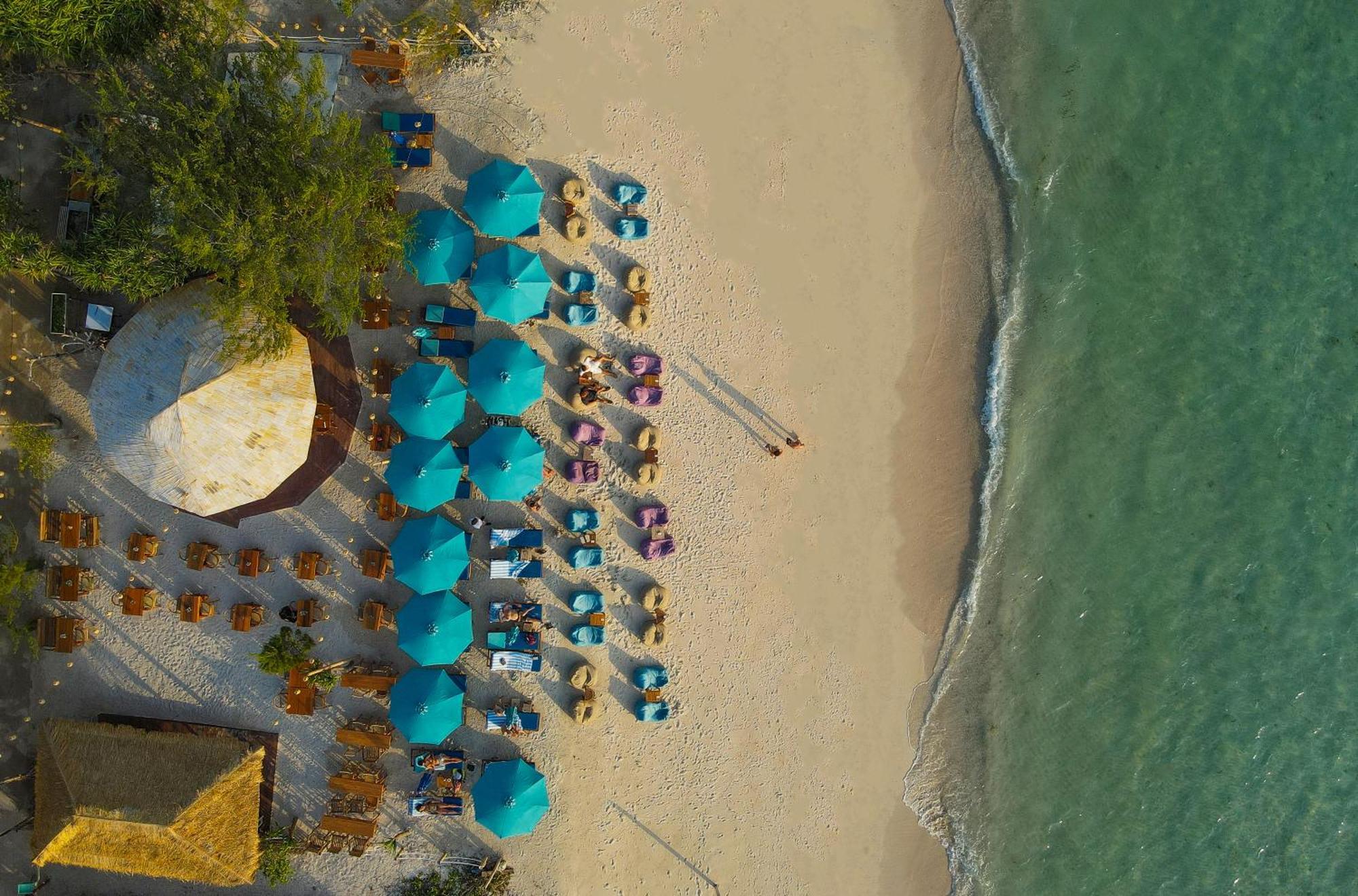 Living Asia Sunset Resort Гили Еър Екстериор снимка
