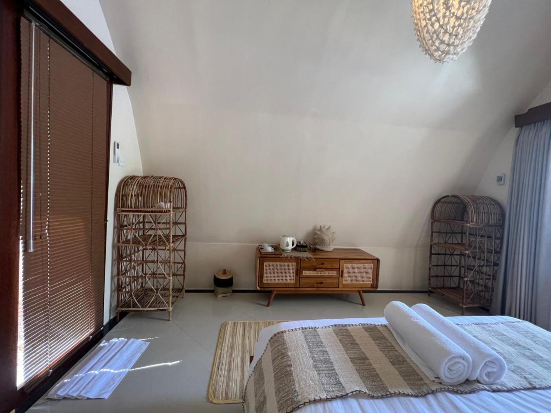 Living Asia Sunset Resort Гили Еър Екстериор снимка