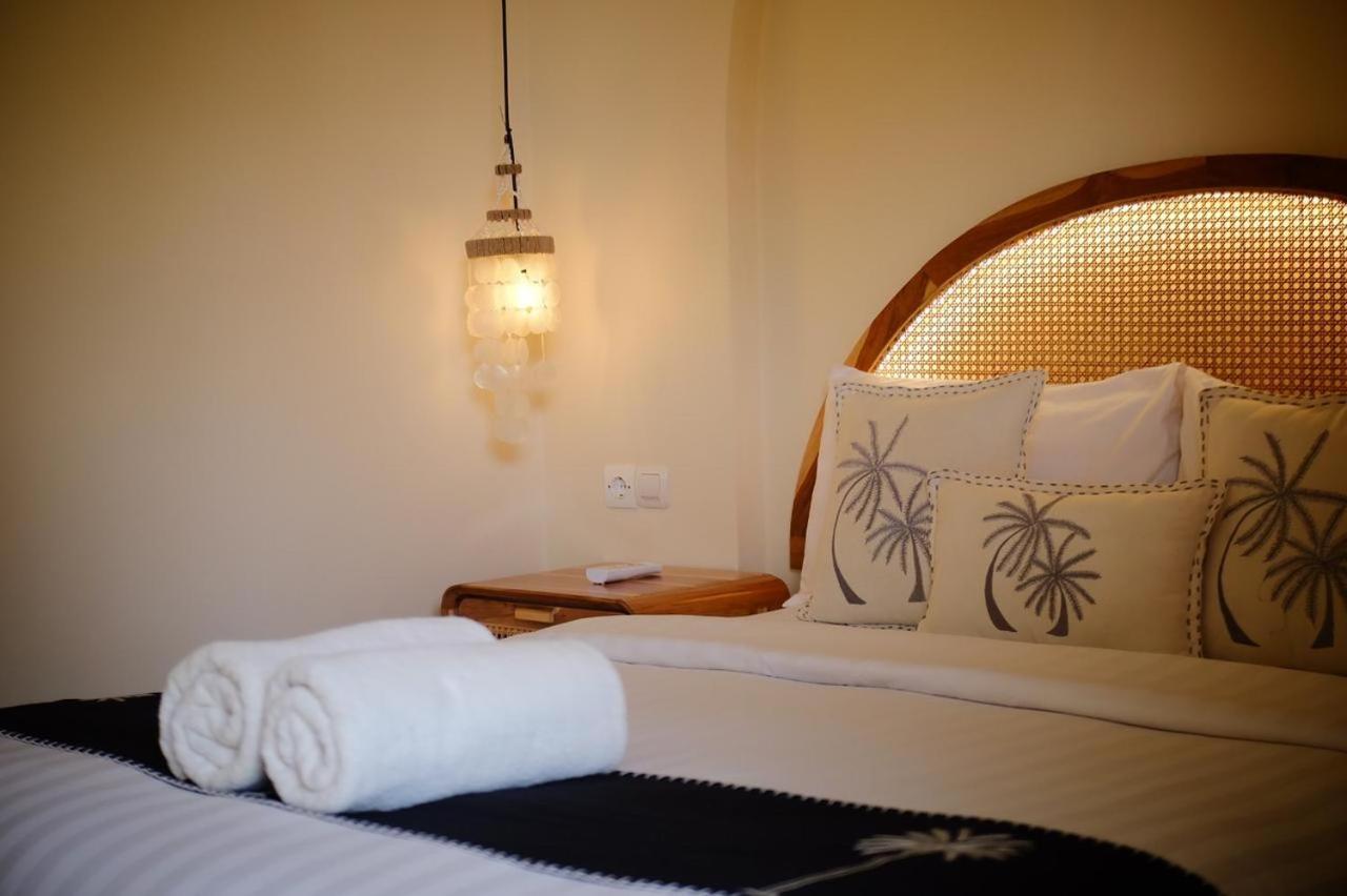Living Asia Sunset Resort Гили Еър Екстериор снимка